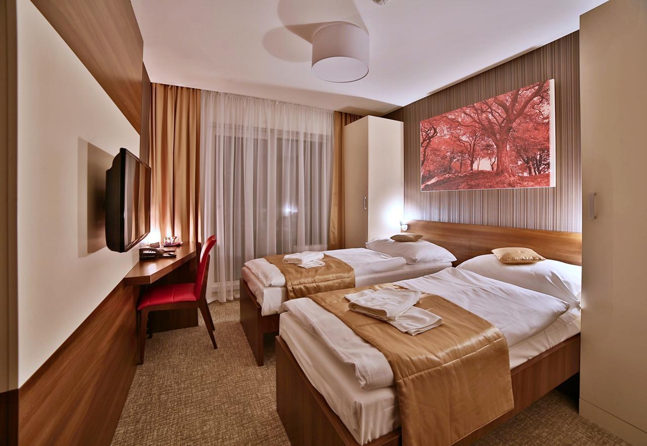 Hotel Alexander Bardejovske Kupele Phòng bức ảnh